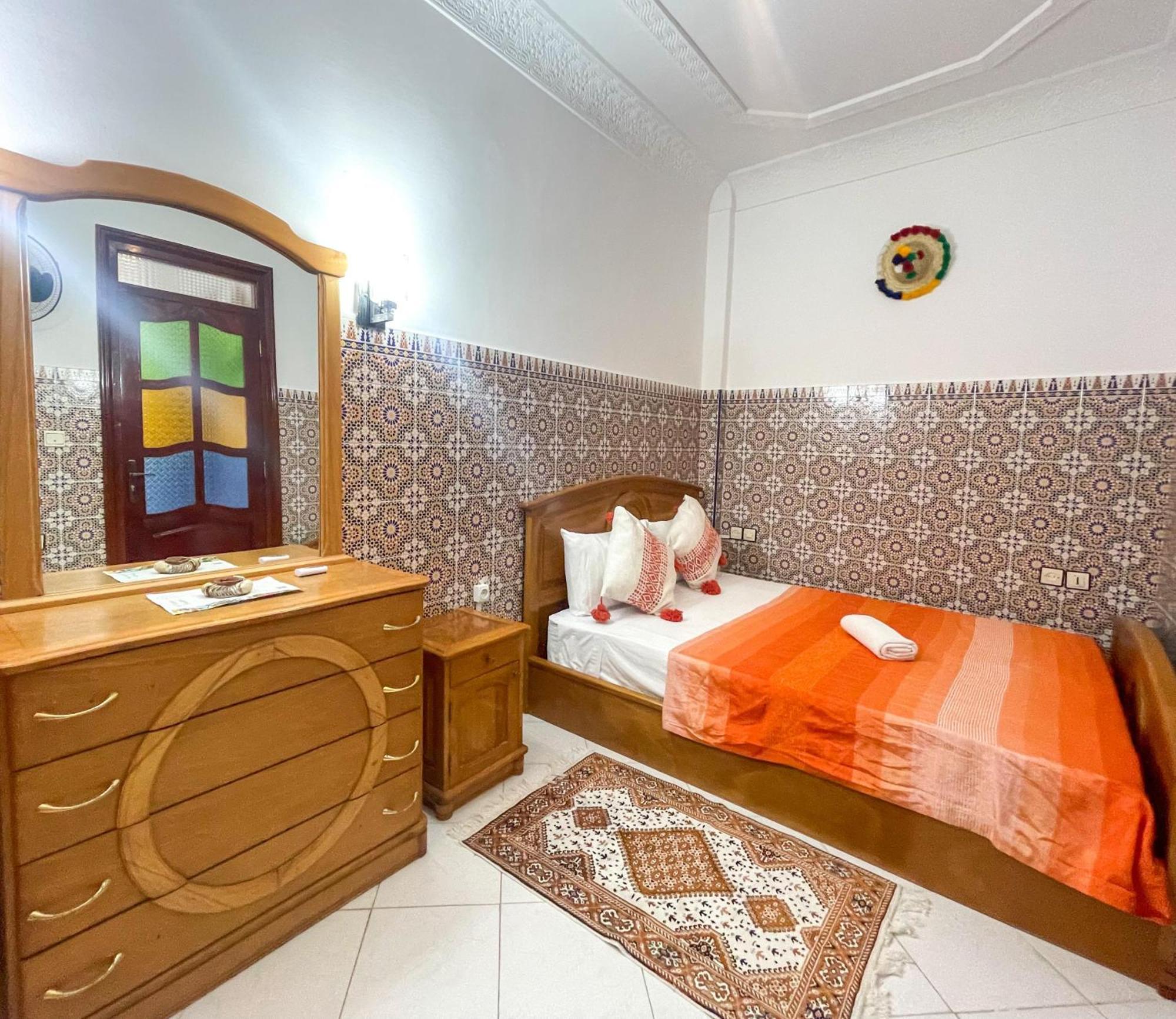 Dar Chefchaouen - Jebha Room Tanger Zewnętrze zdjęcie